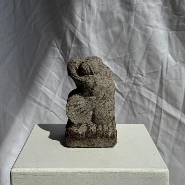 Gray Small Balinese Limestone Frog Sculpture, 2000s For Sale - Image 8 of 18