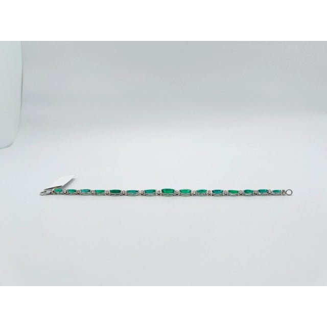 Emerald Marquise and White Round Diamond Bracelet in 18k White Gold For Sale - Image 4 of 6