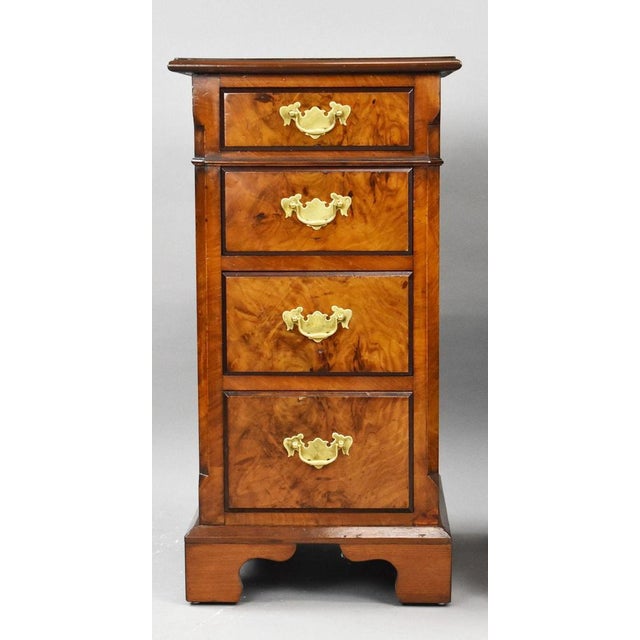 Victorian Bedside Tables in Burr Walnut, 1880, Set of 2 For Sale - Image 6 of 10