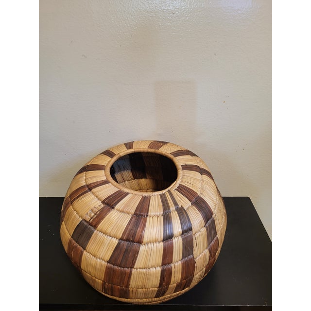 Old Native American Hopi Basket woven in bowl form with natural dye. Circa 1940 a lovely example of Hopi coil work mostly...