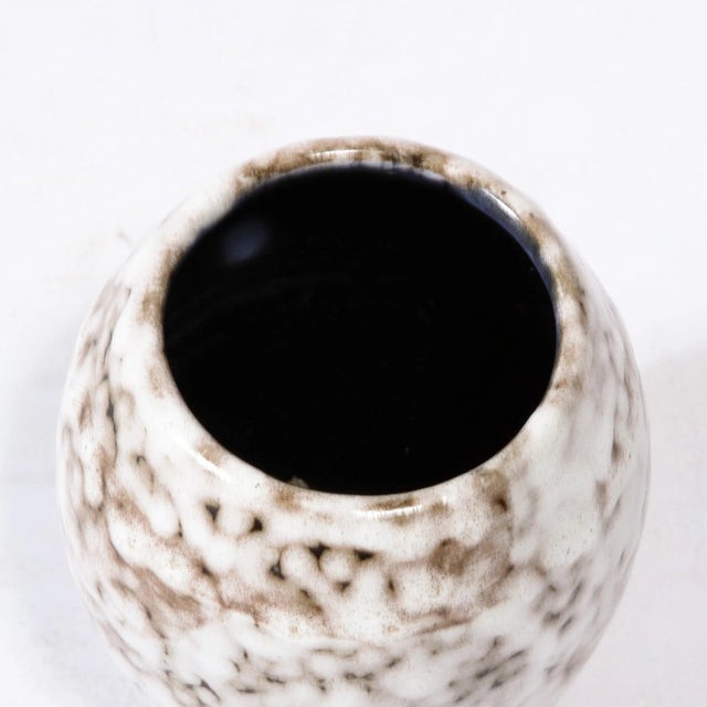 Mid-Century Modernist White and Earth Toned Ceramic Vase For Sale In New York - Image 6 of 12