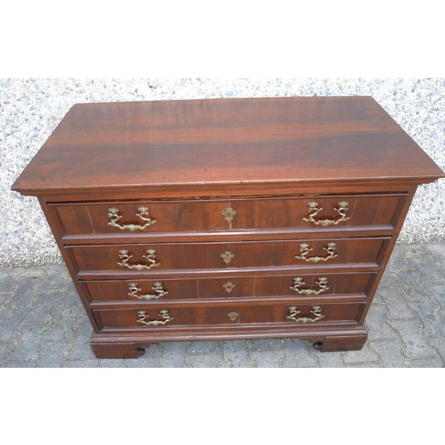 Antique Walnut Chest of Drawers, 18th Century For Sale - Image 18 of 18
