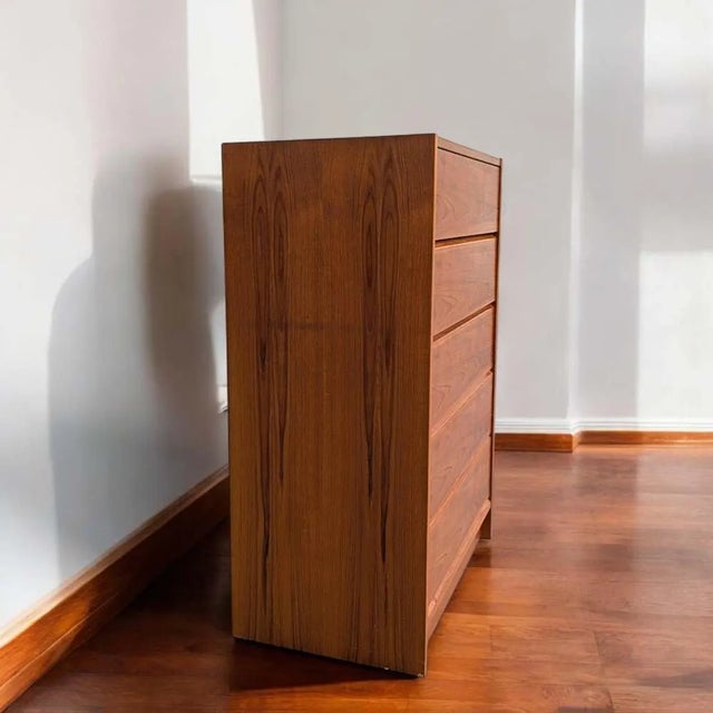1960s Danish Modern Teak Five-Drawer Tallboy Dresser, Made in Denmark For Sale In Los Angeles - Image 6 of 10
