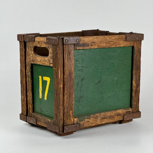 A sweet and unique antique wooden box that collapses flat. We think it's from late 1800's to early 1900's. It's...