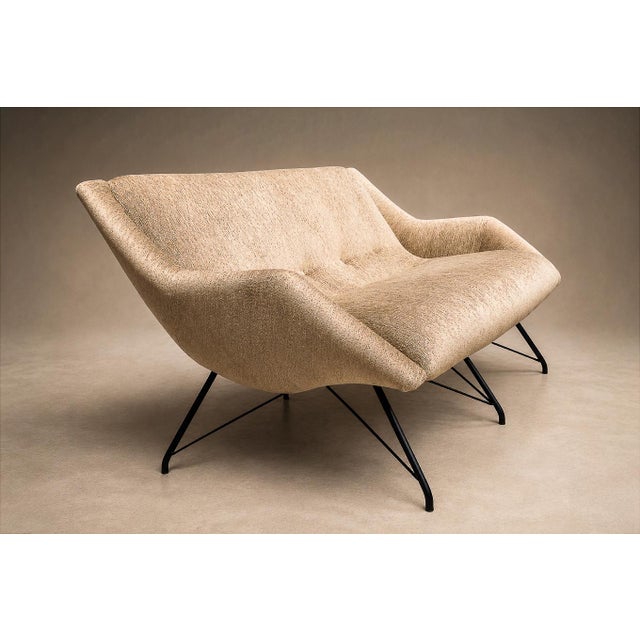 1950s Brazilian Modern "Concha" Loveseat in Metal & Textured Brass-Toned Fabric by Carlo Hauner, 1955 - Lot 42C For Sale - Image 5 of 18
