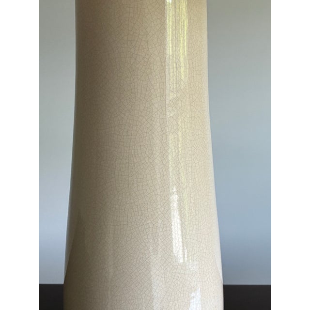 Late 20th Century Pair of Decorator Italian Crackle Glaze Ceramic Lamps For Sale - Image 4 of 7