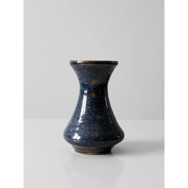 Contemporary Vintage Studio Pottery Vase For Sale - Image 3 of 9
