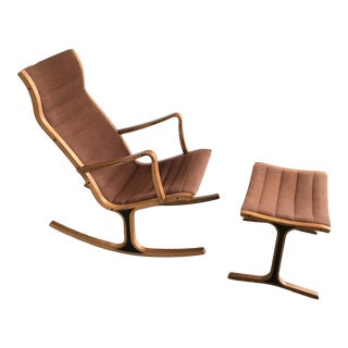 Vintage Heron Rocker Rocking Chair and Ottoman by Mitsumasa Sugasawa for Tendo Mokko For Sale