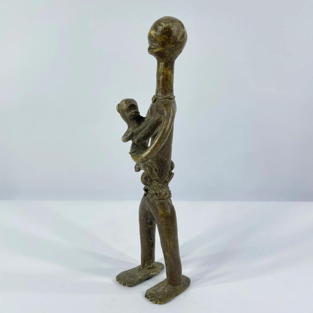 African Early 20th Century Maternity Bronze Figure Chad For Sale - Image 3 of 9