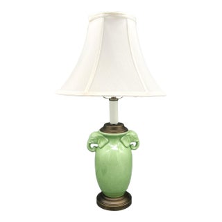 Vintage Jade Green Elephant Handle Table Lamp – Chinoiserie Chic / Hollywood Regency / Mid-Century Style For Sale