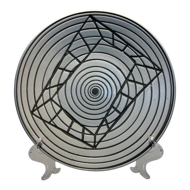 Vintage Studio Art Pottery Black & White Plate by California Artist Ross Thompson For Sale