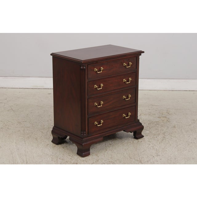 Henkel Harris Pair of Henkel Harris Mahogany Nightstands For Sale - Image 4 of 14