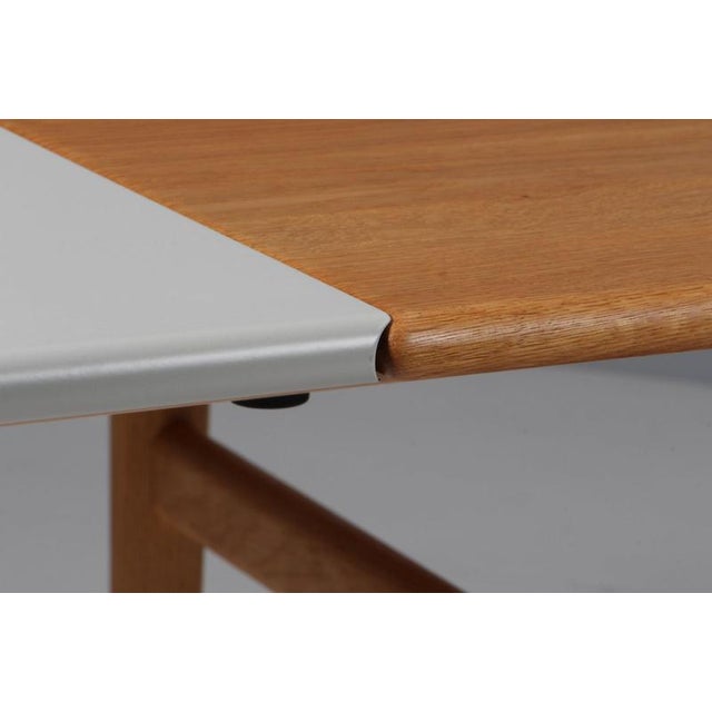 Brown CH327 Dining Table in Oiled Oak by Hans J. Wegner for Carl Hansen & Søn For Sale - Image 8 of 9