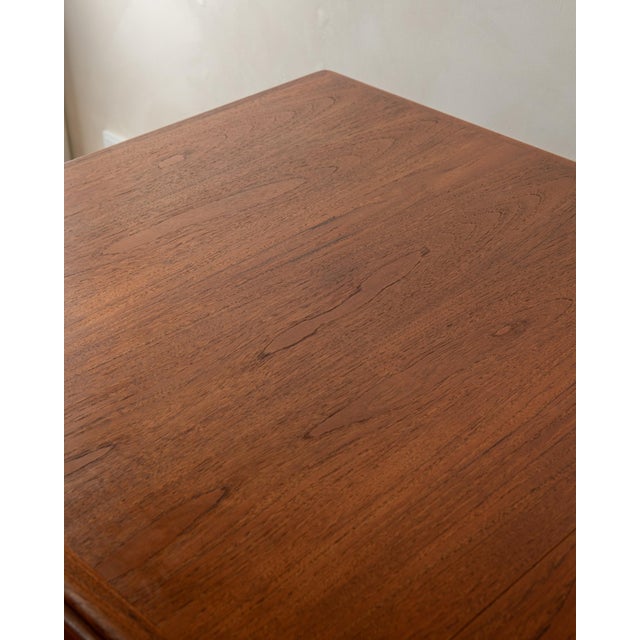 Danish Modern Teak Extendable Dining Table attributed to Sven Ellekaer, Denmark, 1960s For Sale - Image 12 of 18