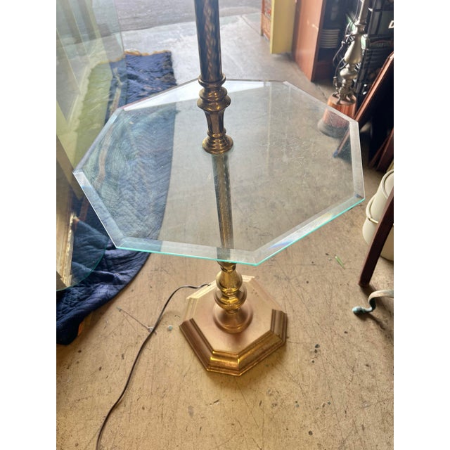 Stiffel Mid 20th Century Mid Century Modern Brass Floor Lamp With Octagon Glass Table For Sale - Image 4 of 5