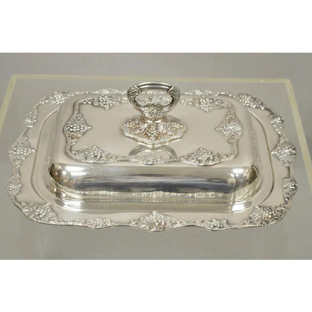Vintage Oneida Victorian Silver Plated Grapevine Covered Vegetable Serving Dish For Sale - Image 11 of 11