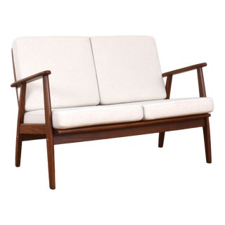 Mid-Century Modern Danish Teak 2-Seater Sofa, 1960s For Sale