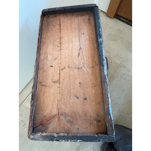 Early 20th Century Painted Pine Utility Cabinet / Work Table For Sale - Image 9 of 11