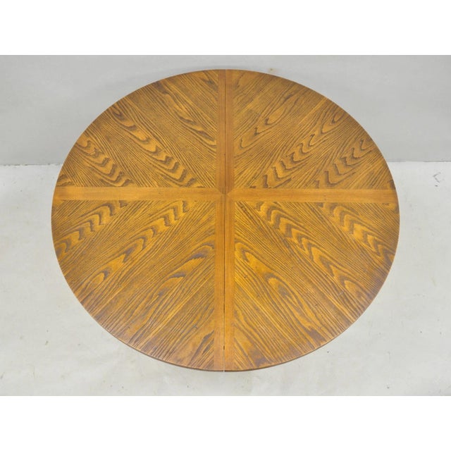 Mid-Century Modern Vintage Mid Century Modern Oak Sunburst Round Extension Pedestal Dining Table For Sale - Image 3 of 18