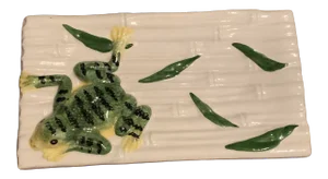 Italian Majolica Vietri Frog and Faux Bois Plate