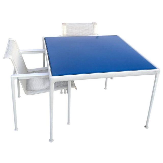 A beautifully preserved Richard Schultz for Knoll outdoor dining set from the iconic 1966 Collection, featuring a square...