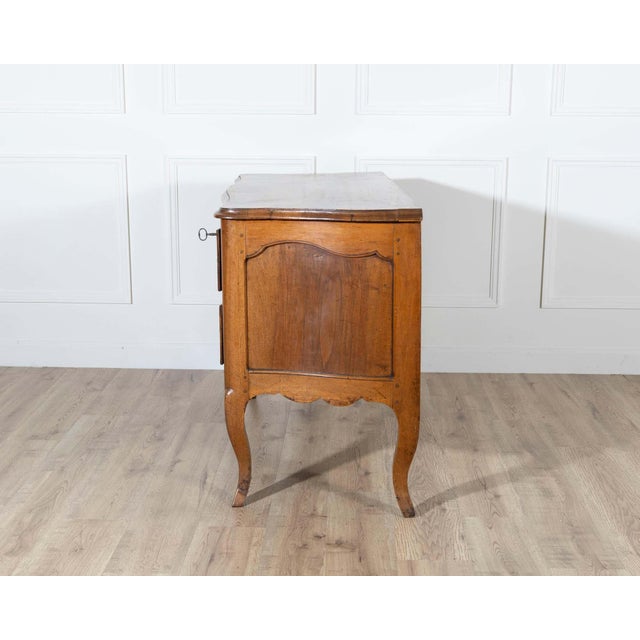 18th Century Louis XV Walnut Commode with Serpentine Front and Bronze Hardware For Sale - Image 10 of 10