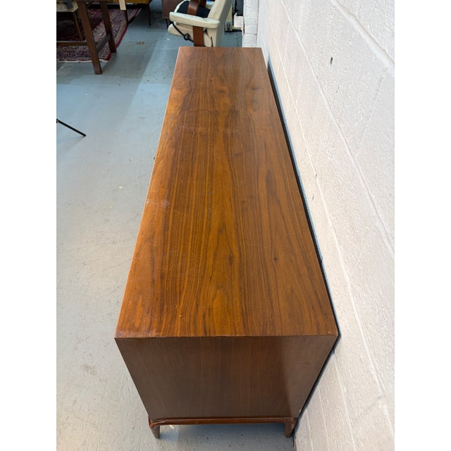 Brown 1960s Mid-Century Sculptural Walnut Dresser For Sale - Image 8 of 16