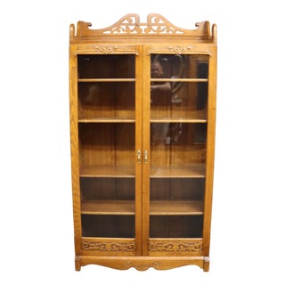 Victorian Oak Two-Door Glass Bookcase With Adjustable Shelves, Circa 1900 For Sale