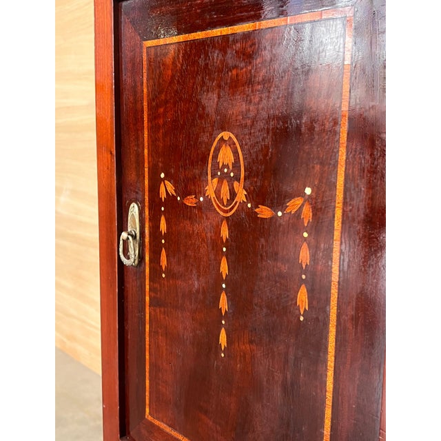 1900s, Art Nouveau Pair of Walnut Nightstands with Crest and Glass Shelve For Sale - Image 13 of 18