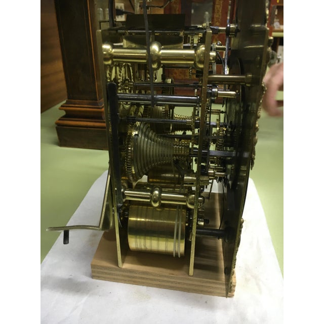 18th Century English Red Lacquer and Bronze Clock For Sale - Image 3 of 9