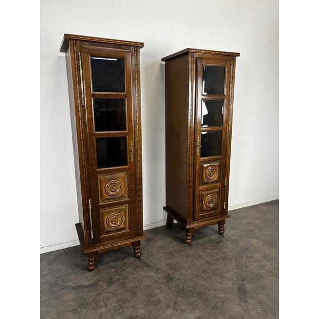 Narrow Art Deco Oak Display Cabinets with Diamond-Point Inlay, 1930s, Set of 2 For Sale - Image 3 of 6