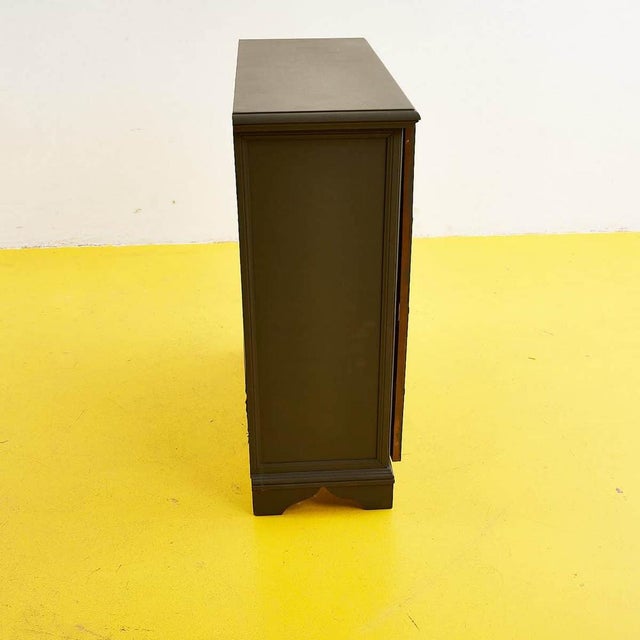 Vintage Chest of Drawers in Wood For Sale - Image 6 of 9