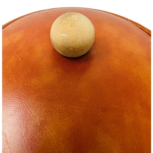 Wood Vintage Georges Briard Ice Bucket | Burnt Orange Cinnamon Faux Leather Vinyl Signed MCM Bar Decor | Wooden Knob Lid For Sale - Image 7 of 14
