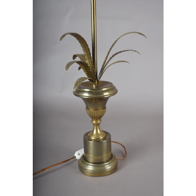 Hollywood Regency Brass Palm Leaf Double Socket Table Lamp, Europe, 1960s For Sale - Image 6 of 12