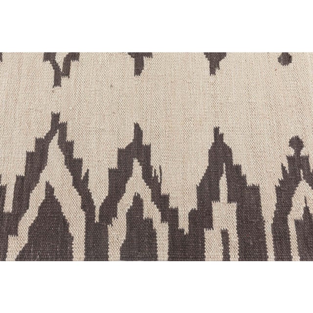 Mid-Century Modern "Ebony Echo" Modern Flatweave Beige With Charcoal Rug by Doris Leslie Blau For Sale - Image 3 of 7