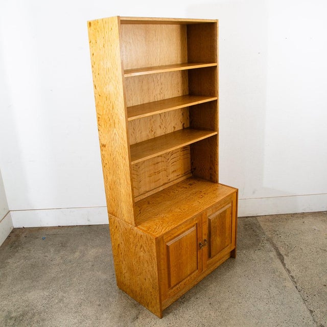 Wood 1960s Mid Century Danish Modern Cabinet Display 2 Doors Henning Kjernulf Oak Shelving For Sale - Image 7 of 12