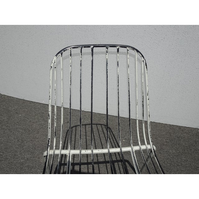 White Pair of Vintage Mid Century White Iron Side Chairs For Sale - Image 8 of 12