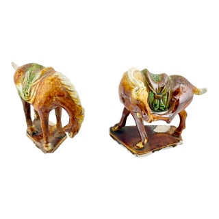 Vintage Sancai Glaze Ceramic Horse Figurines Set - Tang Dynasty Style - Pair of 2 For Sale