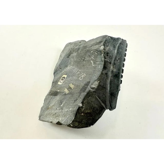 1970s Canadian Inuit Woman Sculpture by Ann Markossie for Eskimo Art, 1970s For Sale - Image 5 of 10