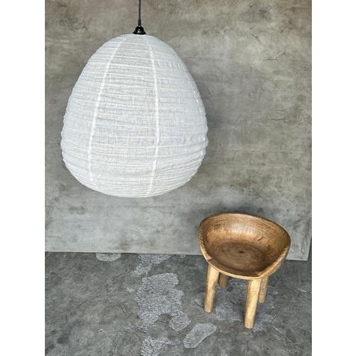 Very Large Japanese-Style Natural Rattan and Linen Pendant Light in the Shape of a Drop For Sale - Image 17 of 18