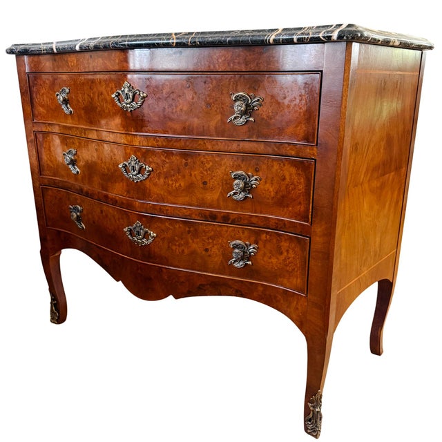 Henredon Henredon Villandry French Provincial Louis XV Burl Wood Italian Marble Top Bombe Chest - 3 Drawer Serpentine Commode For Sale - Image 4 of 16