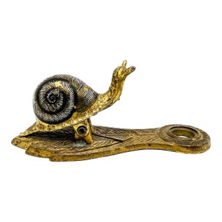 Vintage Allied Brass Brass Snail Memo Clip & Wall Note Holder on Leaf Base – Hollywood Regency / Naturalistic For Sale