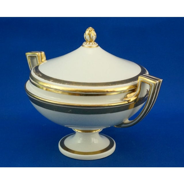 Rococo Potiche Vase in White Porcelain from Imperial House of Vienna, Austria, 1700s For Sale - Image 6 of 18