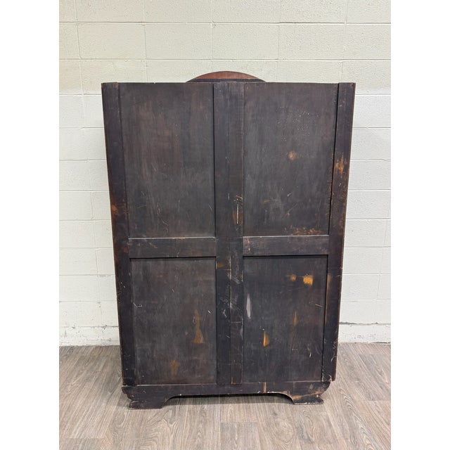 Vintage English Art Deco Quarter Sawn Tiger Oak Wardrobe For Sale - Image 15 of 15
