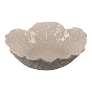 Vintage Bordallo Pinneiro Portugal Cabage Leaf White Serving Bowl For Sale