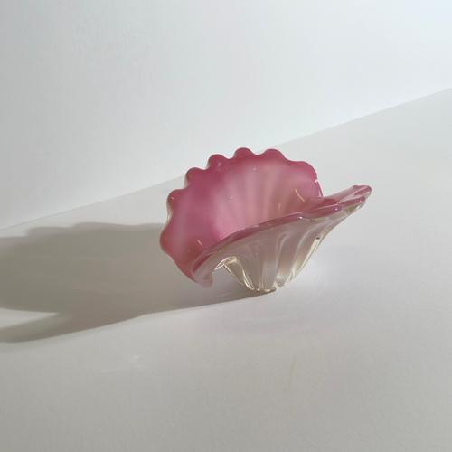 Pink Alabastro Murano Glass Clam Shell Bowl from Seguso, Italy, 1960s For Sale - Image 3 of 11