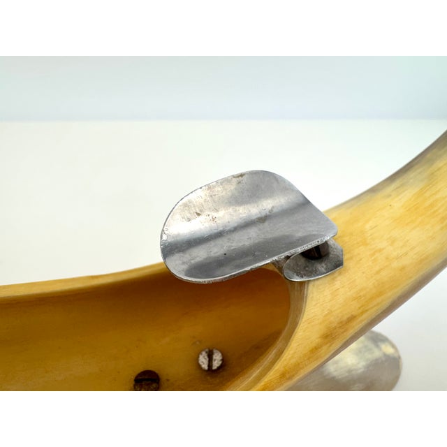 Farmhouse Vintage Mid-Century Sculptural Cow Horn Cigar Ashtray & Rest For Sale - Image 3 of 10