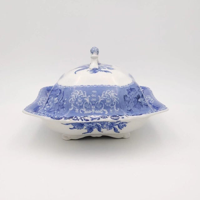 English Spode "Camilla" Pattern Covered Vegetable Dish, England Circa 1920 For Sale - Image 3 of 9