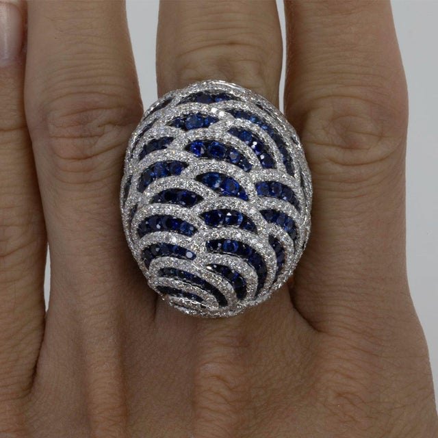 Contemporary Late 20th Century Sapphire & Diamond Dome Ring, Size 5 For Sale - Image 3 of 3