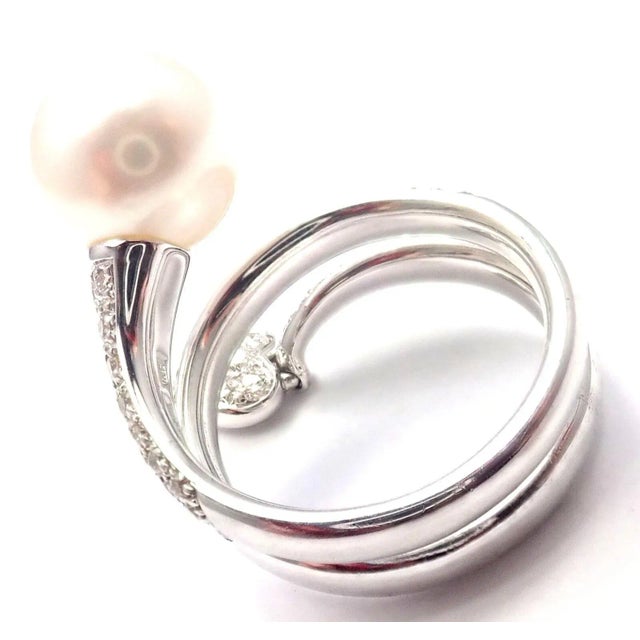 Mikimoto 18k White Gold Diamond South Sea Pearl Heart Ring Cert. For Sale In Philadelphia - Image 6 of 10